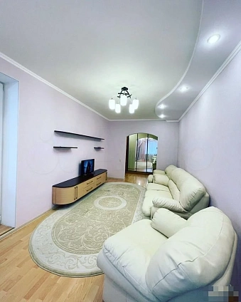 80 м², 3-комнатная квартира