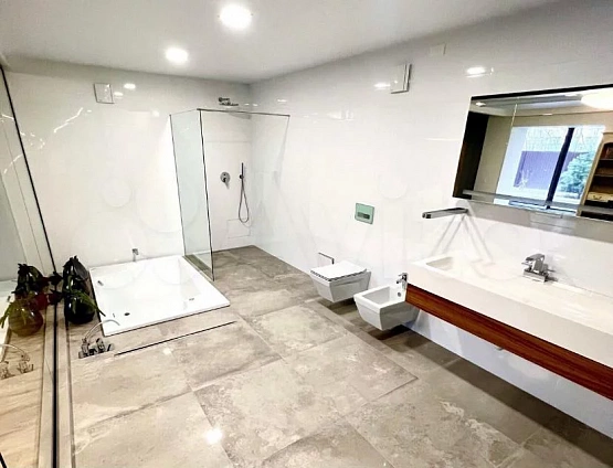 80 м², 2-комнатная квартира